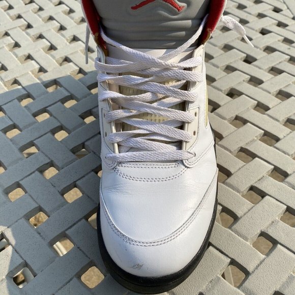 NIKE AIR JORDAN RETRO 5 V WHITE FIRE RED BLACK 136027-100 SZ 10.5 main image 8